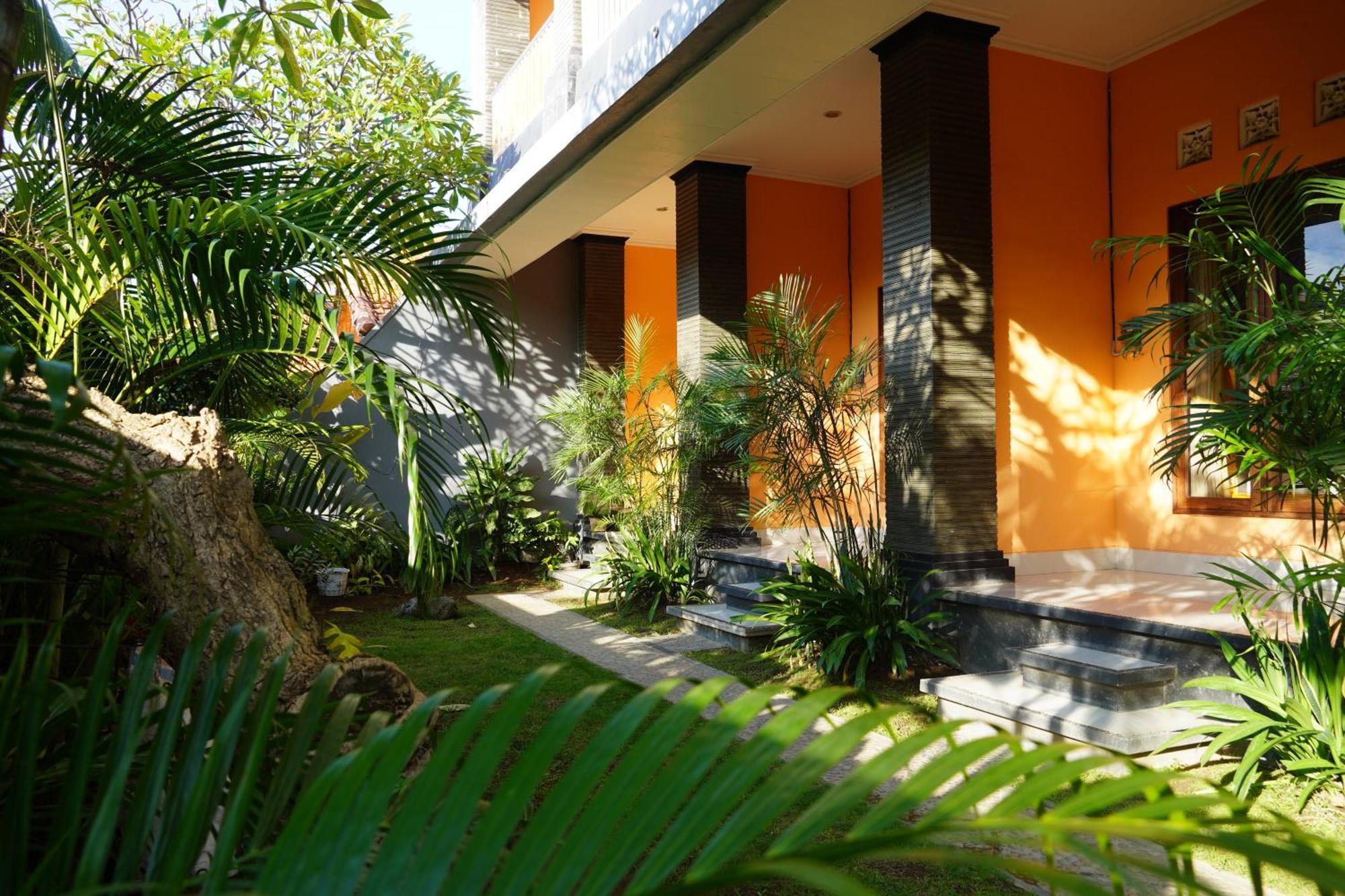 Pp Dream Guesthouse Singaraja Εξωτερικό φωτογραφία